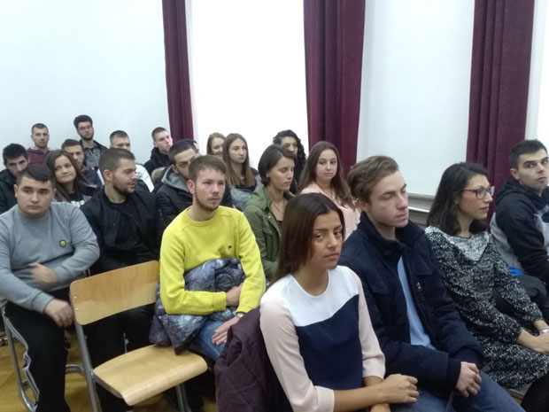 Посејали семе знања